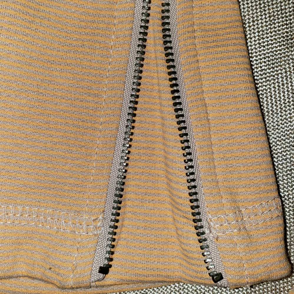🧡EUC Hurley Jacket🧡 - Picture 8 of 11
